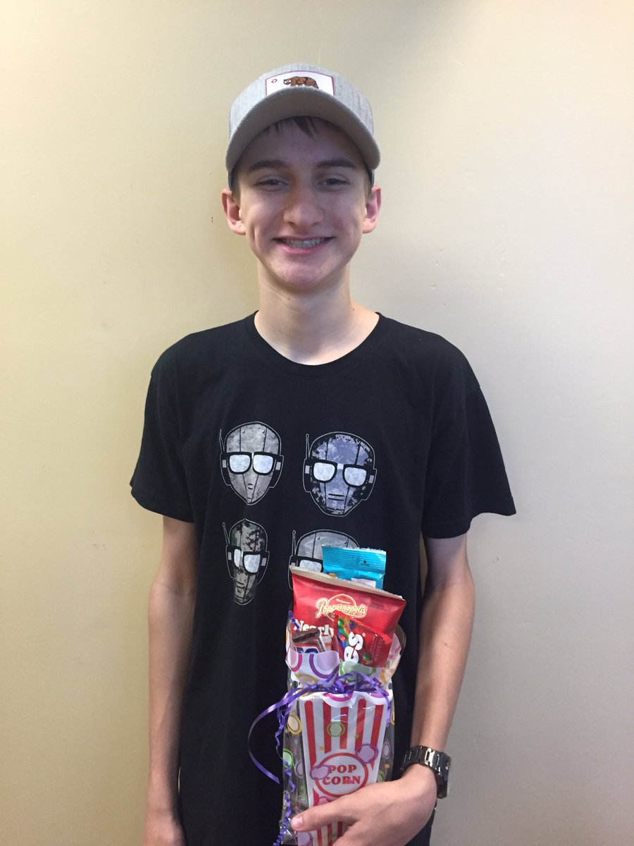 MountainMama_74's tweet photo. Representin' at the Orthodontist to get his braces off!! Woot woot! #nerch @thenerdmachine @ZacharyLevi https://t.co/i8eyHeu8kQ