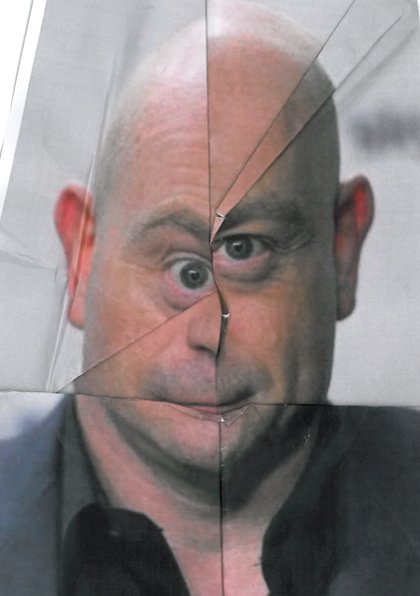 johnnystorm's tweet photo. #EastEnders is bearable when #grantisback reminding you of Ross Kemp Folds. https://t.co/WlcwjWa19p