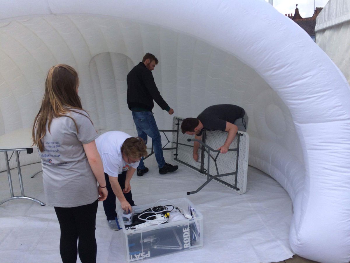 TheBuzzPod's tweet photo. We worked hard to get the pod set up for the event! #hardworkers #technicians https://t.co/Gfgy1diH7S
