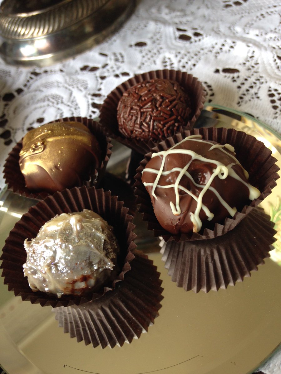 #northeasthour Our chocoholics Afternoon Tea is having its final touches being added tonight. So from tomorrow (1/2)