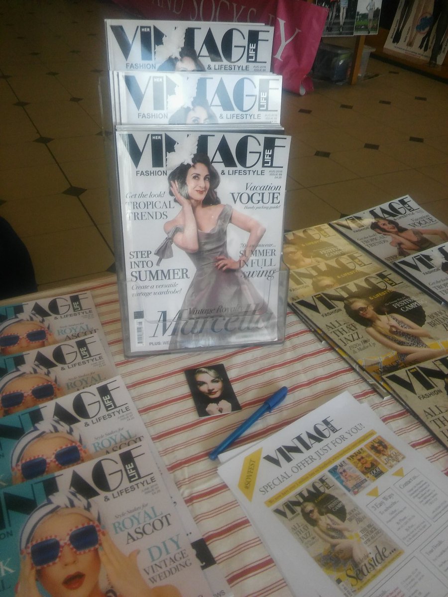 BexiOwen's tweet photo. Loved catching up with the fab @VintageLifeMag ladies at #SOVFest @Rosieroundface https://t.co/U5YDaaAXqv