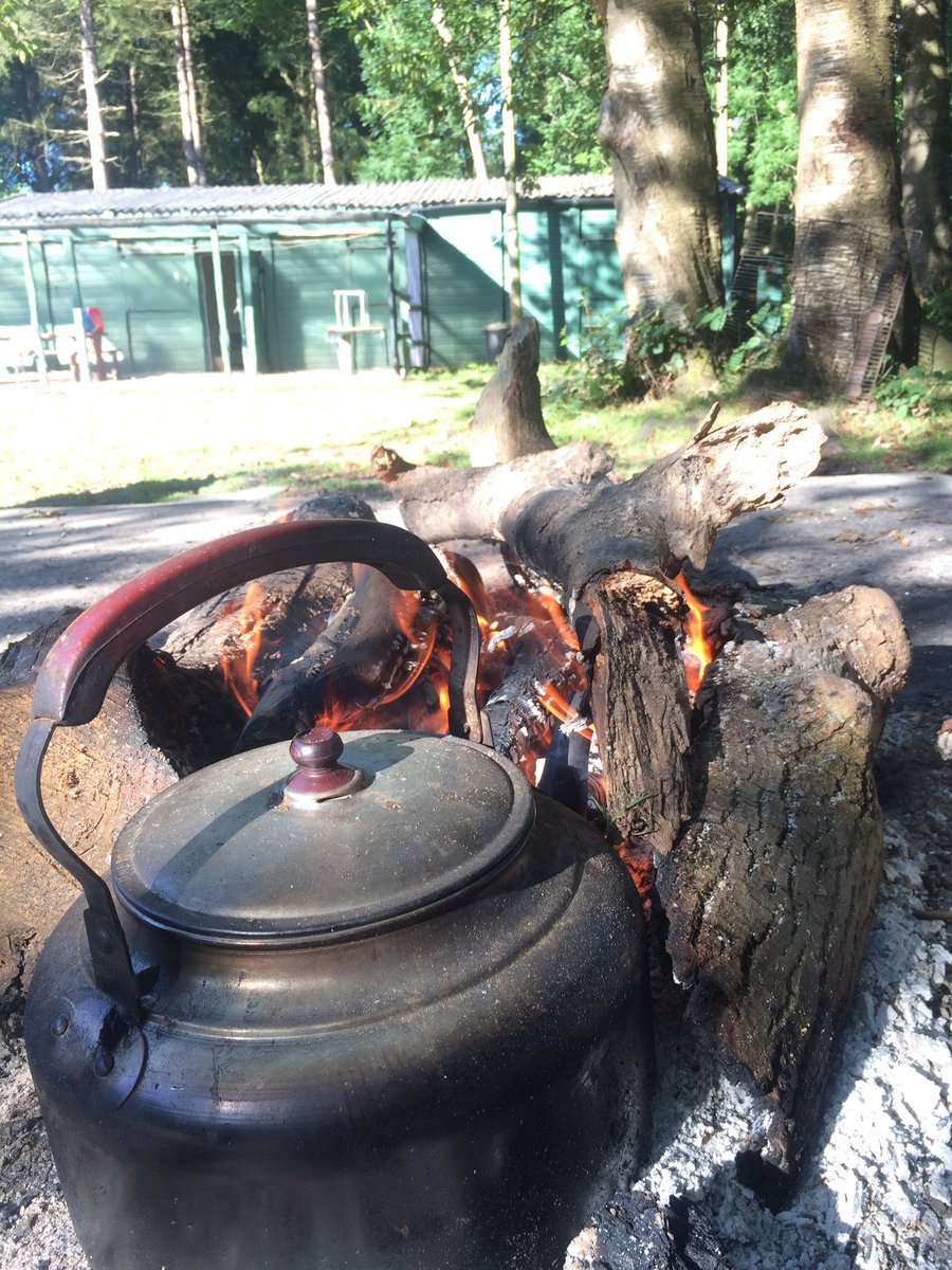 Busheycircle's tweet photo. We had an absolutely fab weekend at camp with @BandOTable691 #jumponboard #backtobasics #domore #camp #bushcraft https://t.co/r8sLYW0w6Z