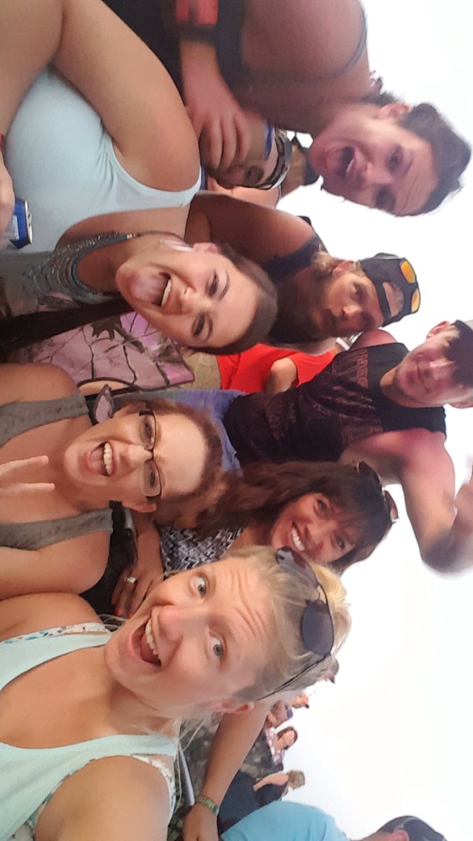 tiffanyrose1821's tweet photo. #cotr2016 https://t.co/20zMTr7l8F