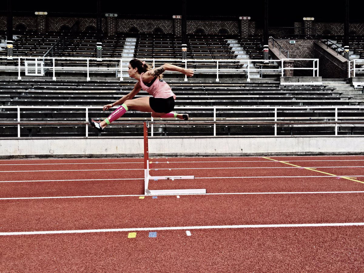 Jag springer häck! Bone bruise aint got nothing on me! 😜🔥