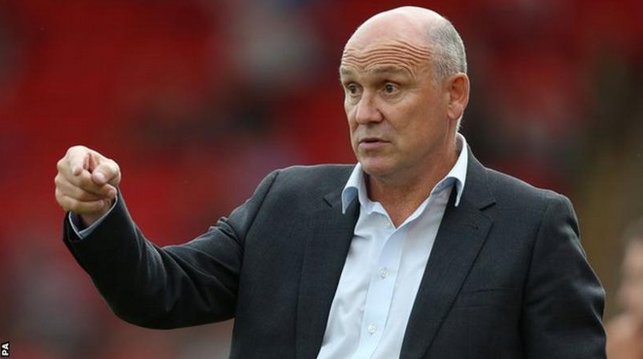 BBCSport's tweet image. Mike Phelan will take charge of Hull in their Premier League opener against the champions.

bbc.in/2aGRF3A