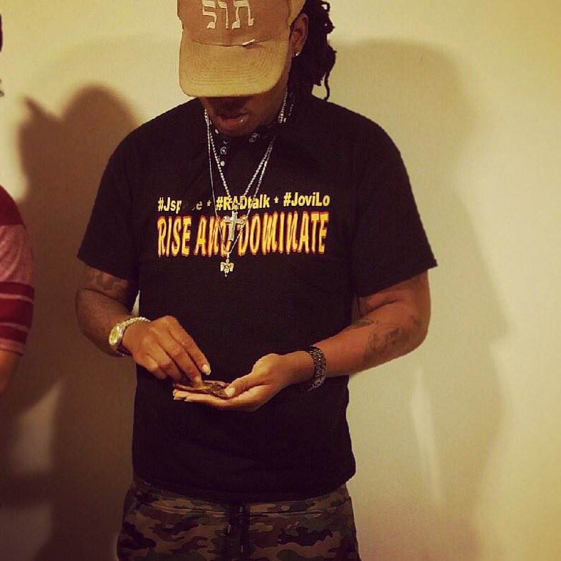 JoviDieRich's tweet image. Rise &amp;amp; Dominate 💪🏾
#RADtalk #GetFMLR