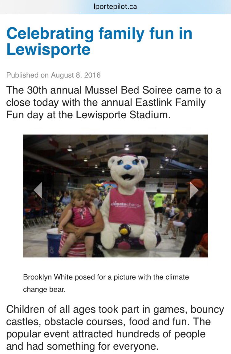 CorpsNL's tweet photo. Polly the Polar Bear is famous - her photo made the news! 😱 #ccnl2016 https://t.co/iGE0EwoQQv
