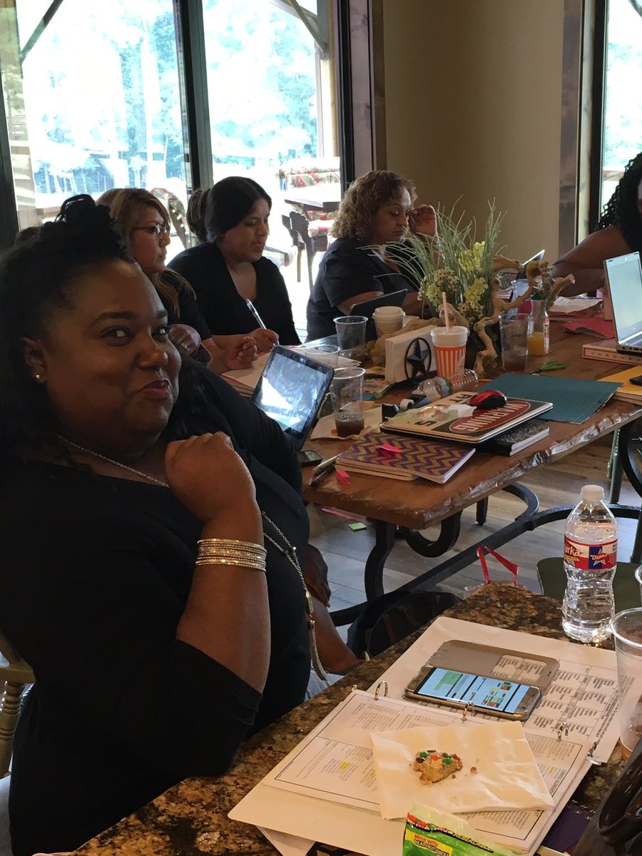 CarrollES_AISD's tweet photo. Leadership Retreat! #woodvilleTx #dialoguecircle #TAMUSchoolEnhancementProject https://t.co/kTmZm8fXYn