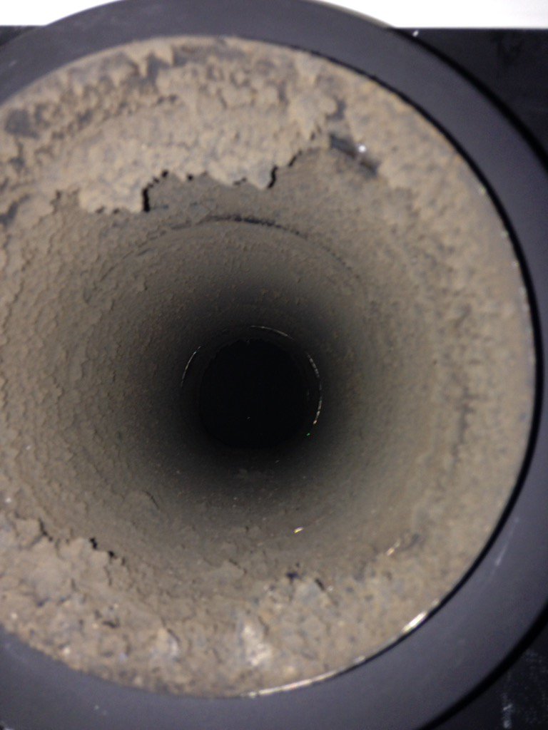 NixonSweep's tweet photo. Before and after of recently swept chimney #ygk #NIXSWEEP https://t.co/ZB4dZbVXS9 *10% off sweeps until Sept 1st* https://t.co/Hgp8fmEg9f