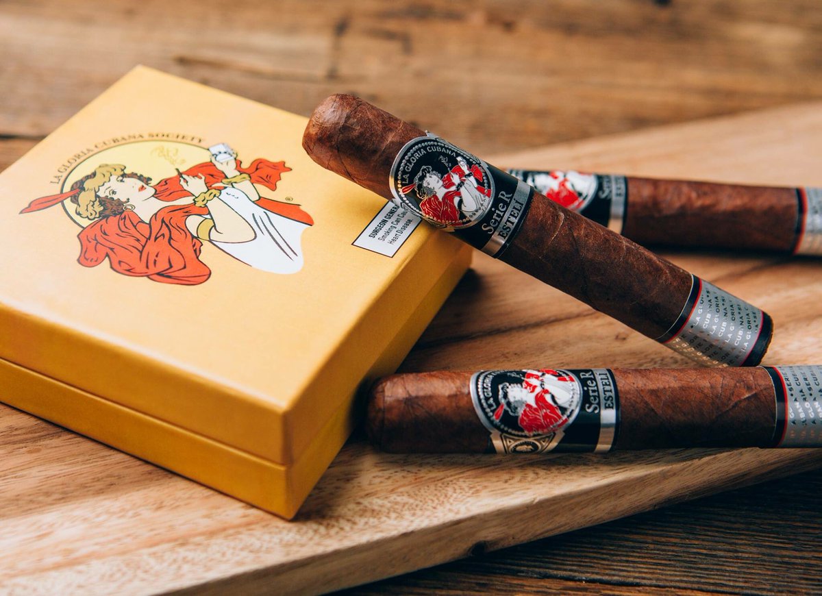 LaGloriaCubana's tweet photo. Mondays are a lot better when you are a #LGCsociety member. https://t.co/ZKdKqRY9CW