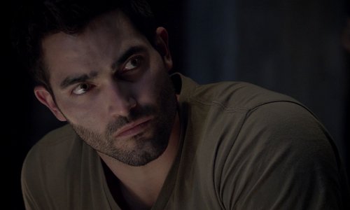 Дерек персонаж. Дерек персонаж. Хейл волчонок. Дерек персонаж. Дерек персонаж.