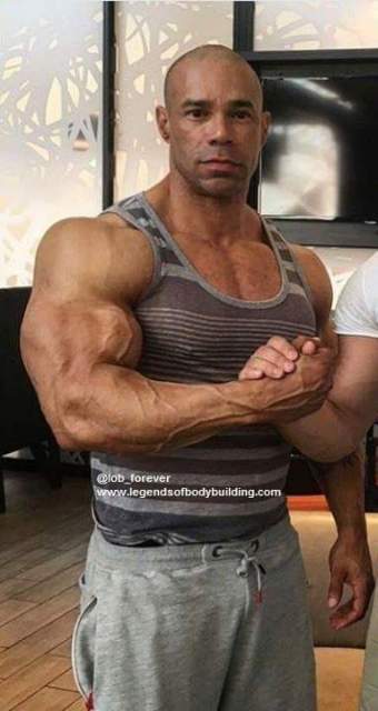 BodyBuilderHu's tweet photo. 6 hét van az Olympiáig, vajon elég gyorsan fejlődik Kevin? https://t.co/GOE0rK9Wlk
