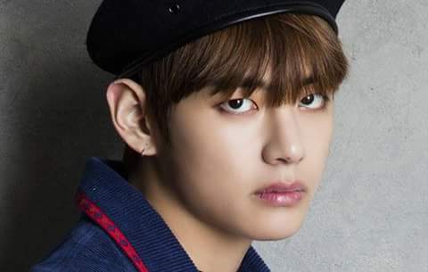 gabs_gzb's tweet photo. SEGURA ESSA MARIMBA TA DIFICIL MONA
#BTSで妄想 #JIN #Taehyung #RAPMONSTER #RapMonsterIsPerfect https://t.co/WD8qxKiwVw