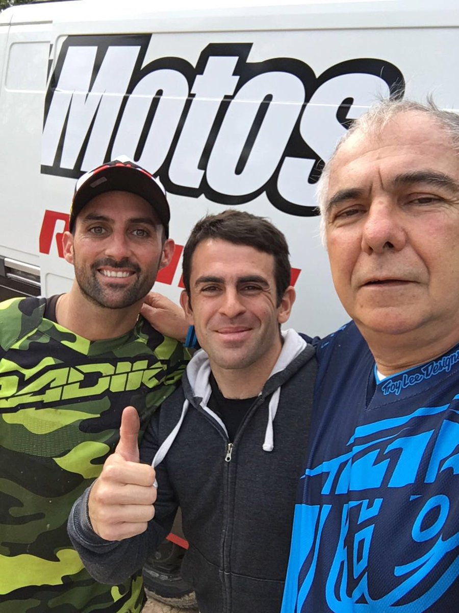 MxTrossero's tweet photo. Excelente tarde con estos dos grosos @eduguiral y @Diegopierluigi 💪🏻💪🏻👍👍en @mxmillennium ✊🏽✊🏽👏🏽👏🏽. https://t.co/7t800fvZdz