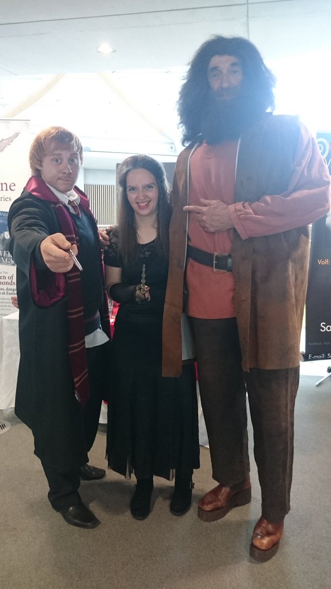 janey23_belle's tweet image. Some more photos from @WorldWizardry - the snake looks like Nagini #HarryPotter #Cosplay #Nottingham #animals