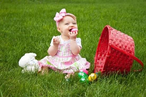 DwmoaAlward's tweet photo. نزف جديد من احساس قلم ينساب بهيام مع حب 💝
يعزف الألم  بكلمات صادقة ومتلهفة لوجودك في القلب
#منبر_الحرف 
#قيثارة_روح https://t.co/O99MGj7pA6
