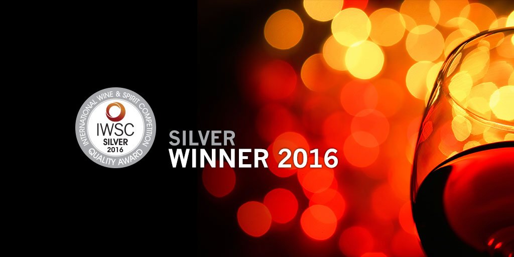 IbizaGin's tweet photo. Two silver medals at the IWSC for LAW Gin Ibiza! We are sooo proud! https://t.co/6WSeqbFh2b