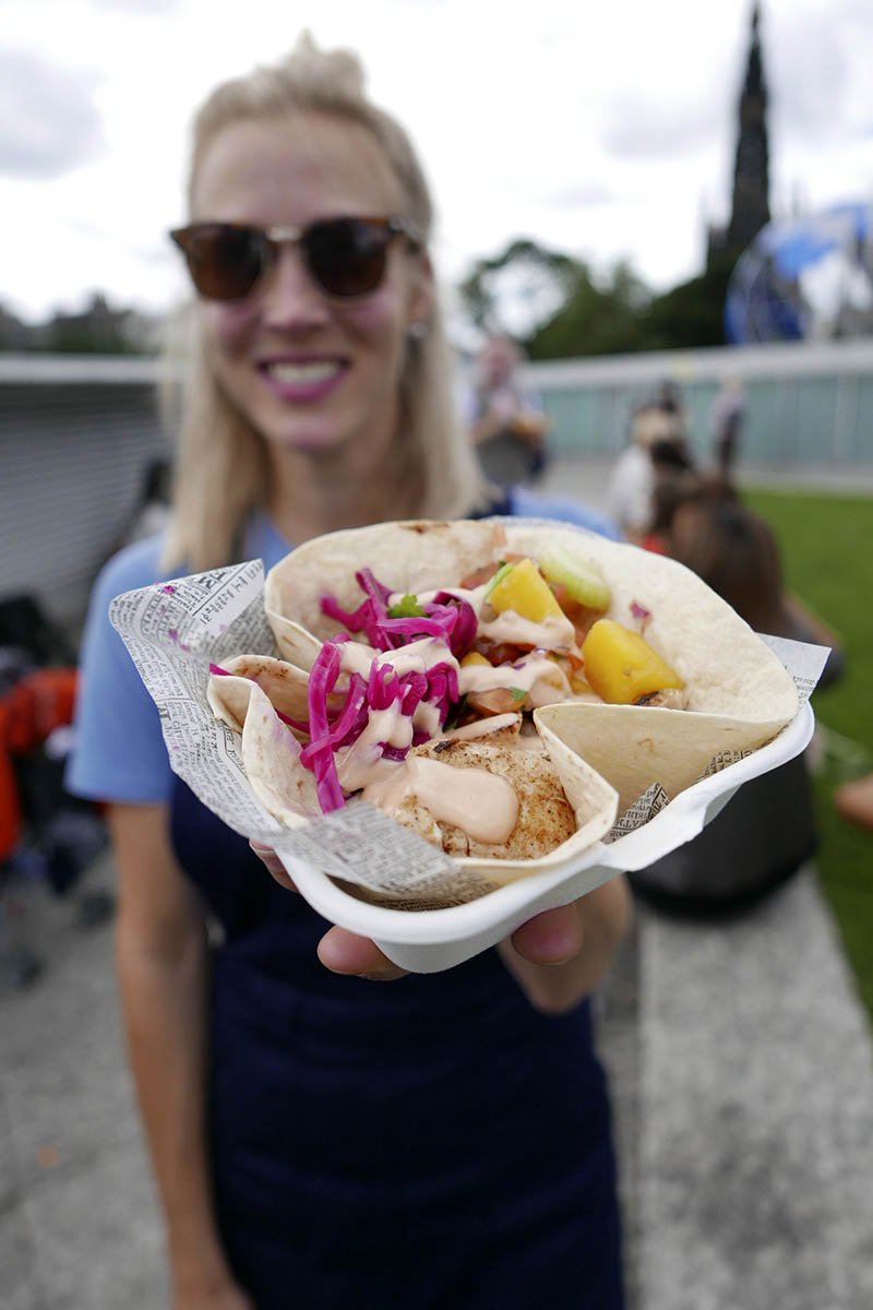 HelEdiBlog's tweet photo. Very happy with my @ShrimpWreck fish taco! https://t.co/7etse6DY5m @boxsmall_ed  #fringe2016 https://t.co/kJBbYgQG5D