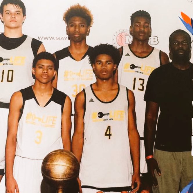 KeyLifeHoops's tweet photo. #KeyLife Select Team Takes 3rd in the MAYB Nationals event... Great Run ππ #Estd1976 https://t.co/ZJuStN8cZh