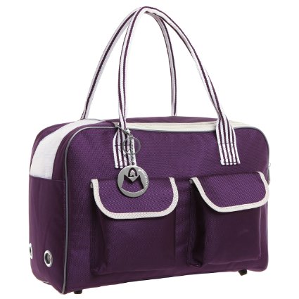 _MGCollection's tweet photo. Your feline friend can travel in style with this soft-sided carrier. https://t.co/L5ol7Yw7gu #internationalcatday https://t.co/ftCM7ELh4Q