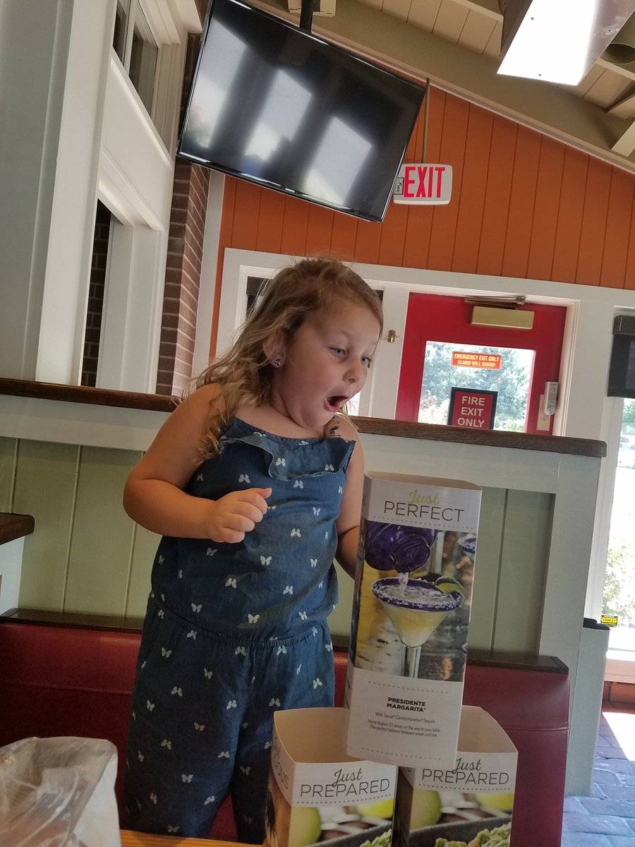 heathwilson0112's tweet photo. Little one came to see me at work..... and build a tower! #chilisjobs #greality #leebee https://t.co/28rvqAxwO7