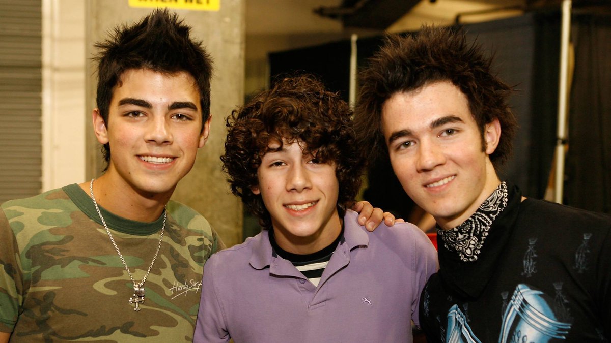 MTV's tweet photo. 10 years ago, the Jonas Brothers released #ItsAboutTime and my life changed forever: https://t.co/0LV6nPh8bG https://t.co/mrO7BYIAly