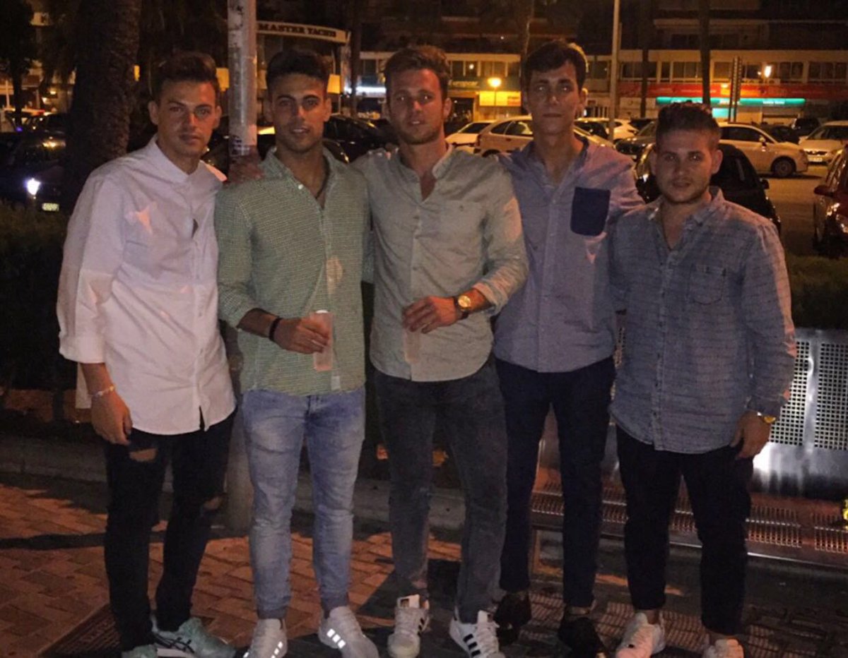 JoseMariaMosta1's tweet photo. Good night hermanos https://t.co/d2pDTHjoYu