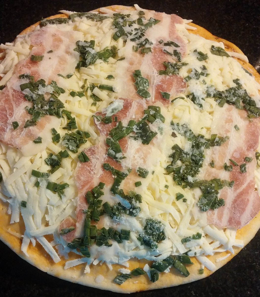 DonCatering's tweet photo. Ya estamos recibiendo pedidos para esta semana de #Pizzas y #Empanadas. 
Whatsapp al +54 9 11 3705-3219. https://t.co/7iMeOZlDbp