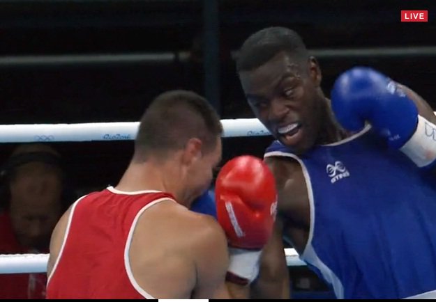 #Boxeo #ECU <a href="/marlonboxeo75/">MARLON JAVIER DELGAD</a>     REPITE TRIUNFO ANTE VENEZOLANO Y AVANZA EN #Rio2016