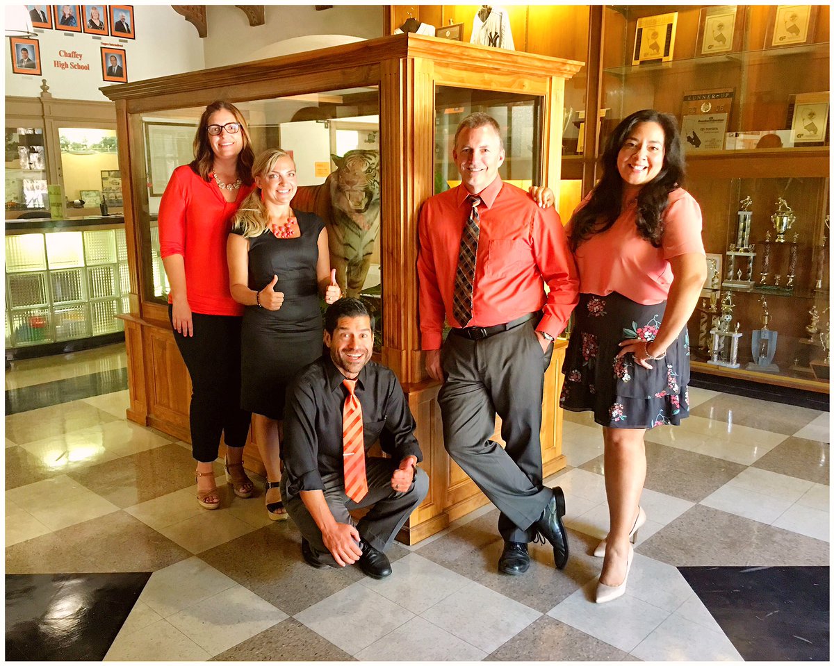 ChaffeyHSTigers's tweet photo. #DayOne rocked! Thank you, Tigers, for returning ready to work! #CollegeNCareer #AmazingAPs #TigerPride #BestMascot https://t.co/H7tngHJTHP