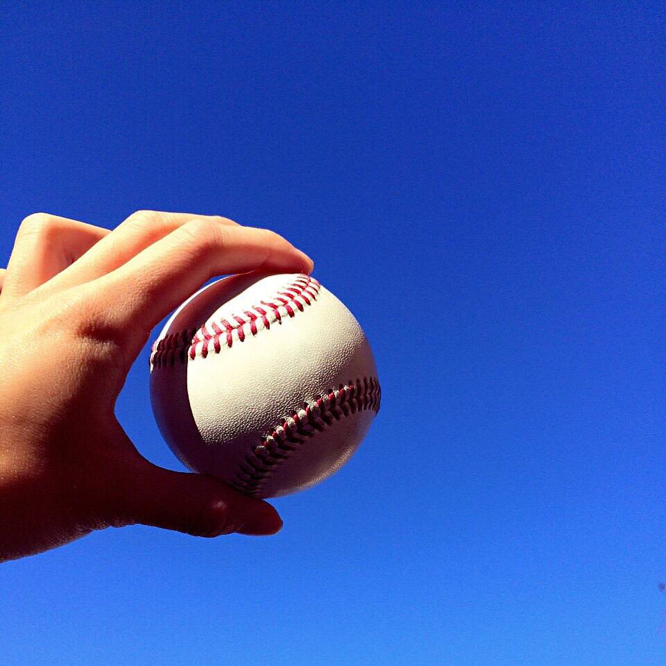 kosien_b's tweet photo. 野球の日もいつもと変わらず部活😌
今日も野球部たちのマネージャーしてきます😉 夏休みなのにぜんぜん休みなくて疲れるけどみんなが頑張ってる顔みるとわたしも頑張ろうって思えるよ💭✨ #野球の日 #8月9日 https://t.co/OQAVuuPwV8