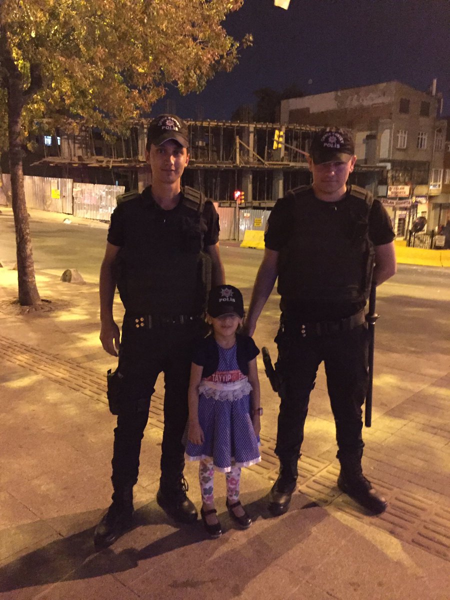 AhmetCemilo's tweet photo. https://t.co/txTonTtydH