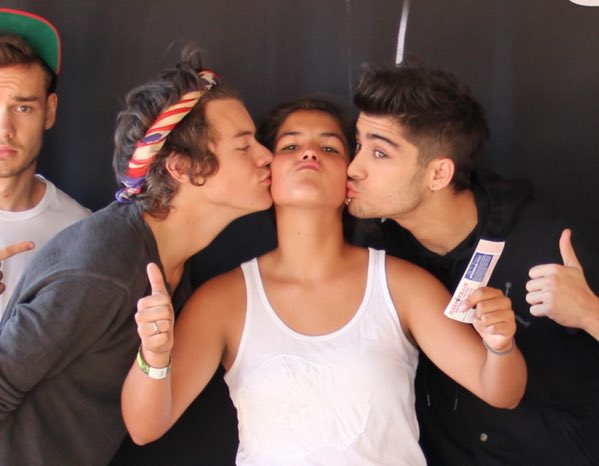 thazarrypics's tweet photo. https://t.co/00fWPxipat