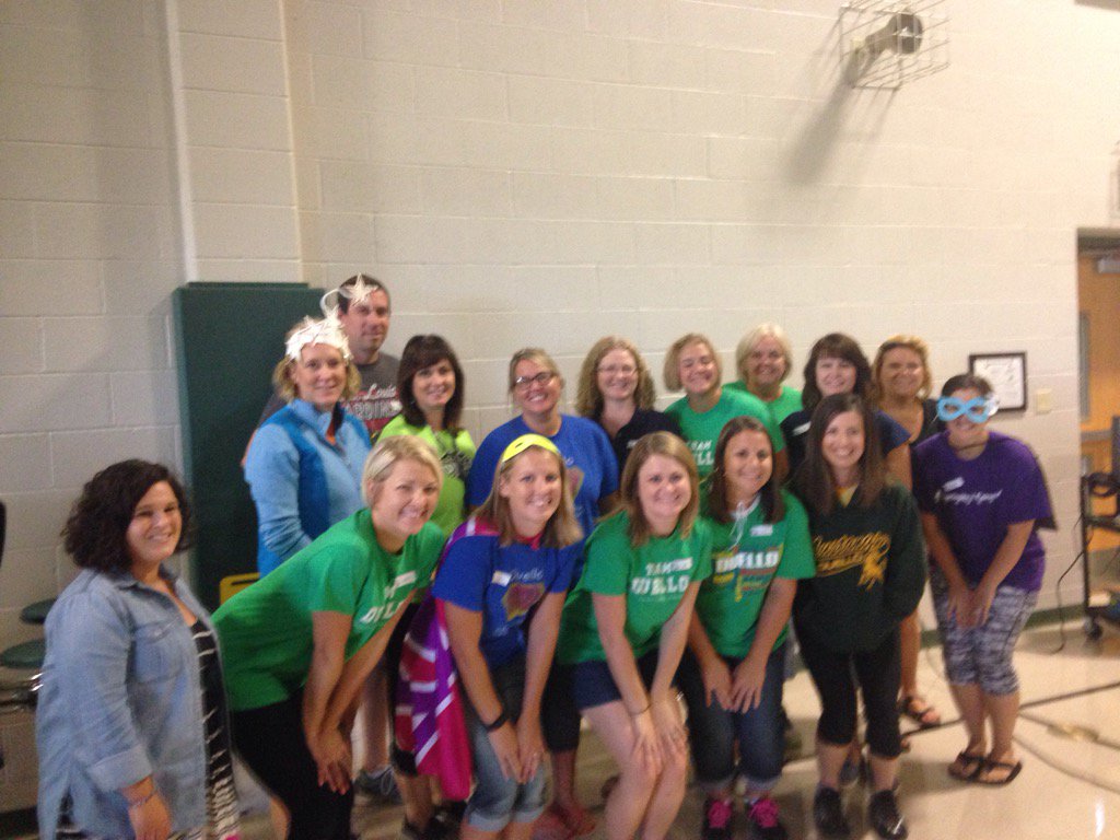 EarlyLearningDr's tweet photo. Duello is 10 this year and this group of staff have been here since the start #duellostrong https://t.co/w5DclwpxTt