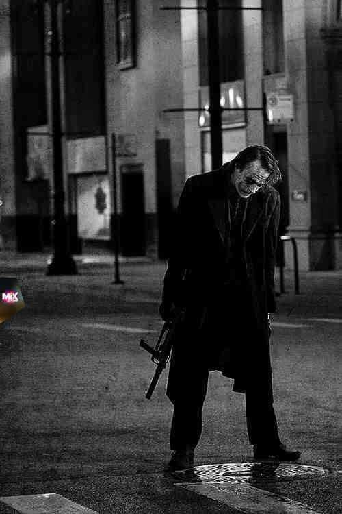 حين يسألونك عن الحب قل لهم موت لذيذ..
...فلا عاشق يوجد الا وقد بكى ...!!