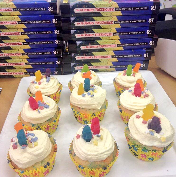 It's here!!! @AndyGbooks and Terry Denton's 'The 78-Storey Treehouse'! Get your copy now! 🌲🏠