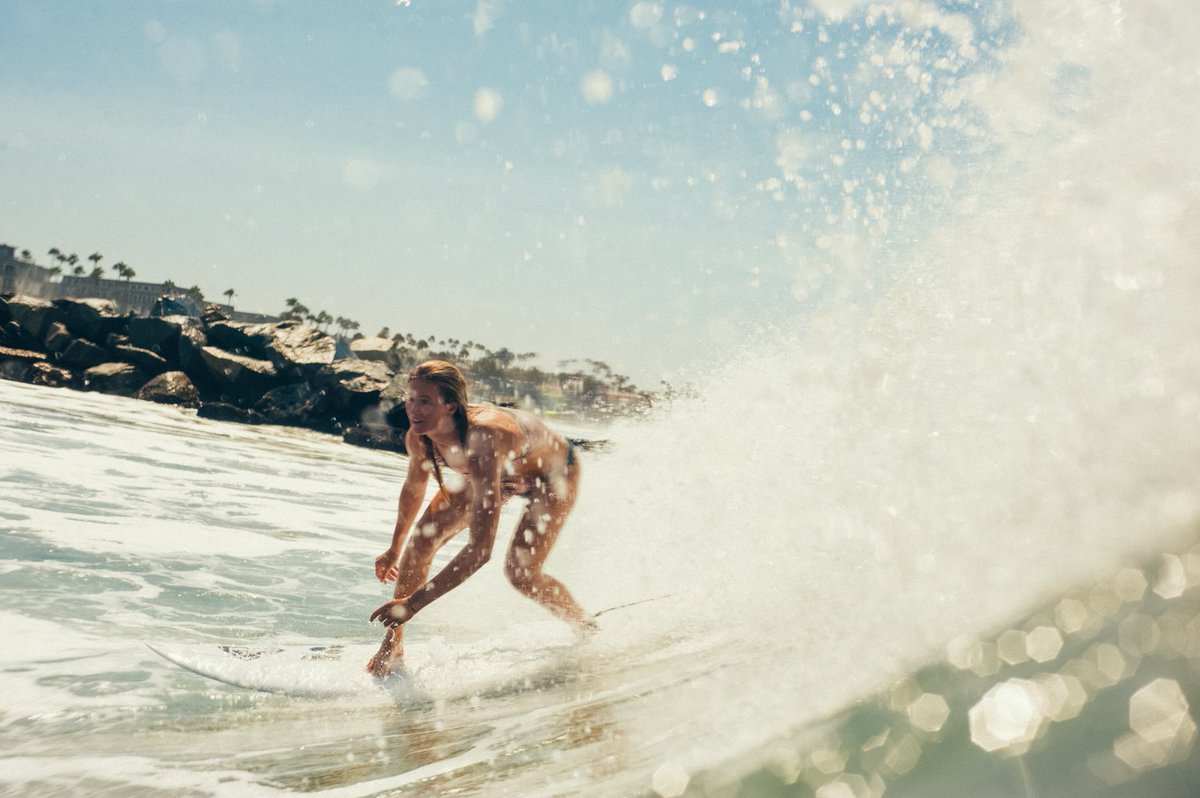 Diamond days with <a href="/biancabuitendag/">Bianca Buitendag</a> #ROXYsurf roxy.com/surf