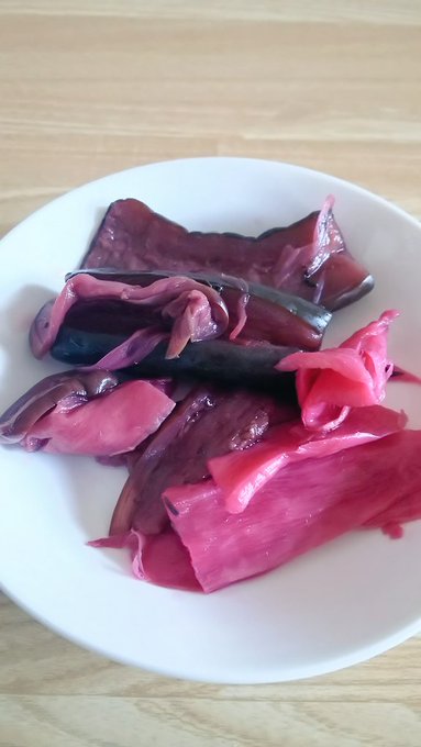 長芋 山芋はピンクや赤に変色しても食べられる 原因と保存のコツ
