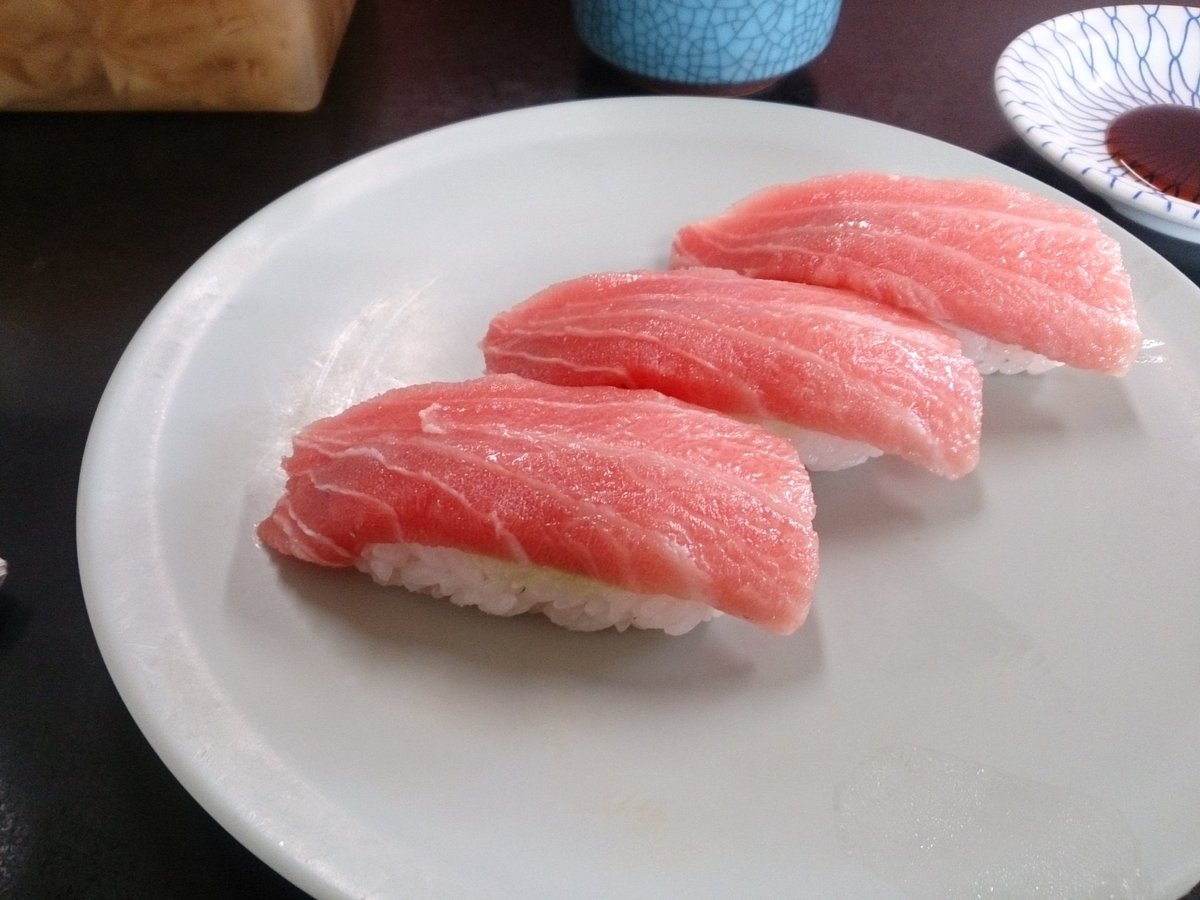 小堺 翔太 A Twitter 金沢競馬場 お昼はいろんな方からおすすめ ウワサは聞いていた 玉寿司 でいただいたのですが かなり本格的でちょっとビックリするくらいの美味しさ 最後に頼んだ甘エビの破壊力がスゴかったです 笑 堪能