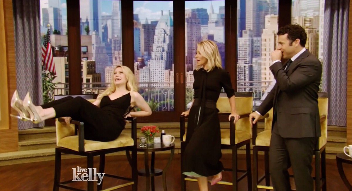 katemckillmegay's tweet photo. Kate and the leg thing rt if you agree https://t.co/OprDb1cPeI