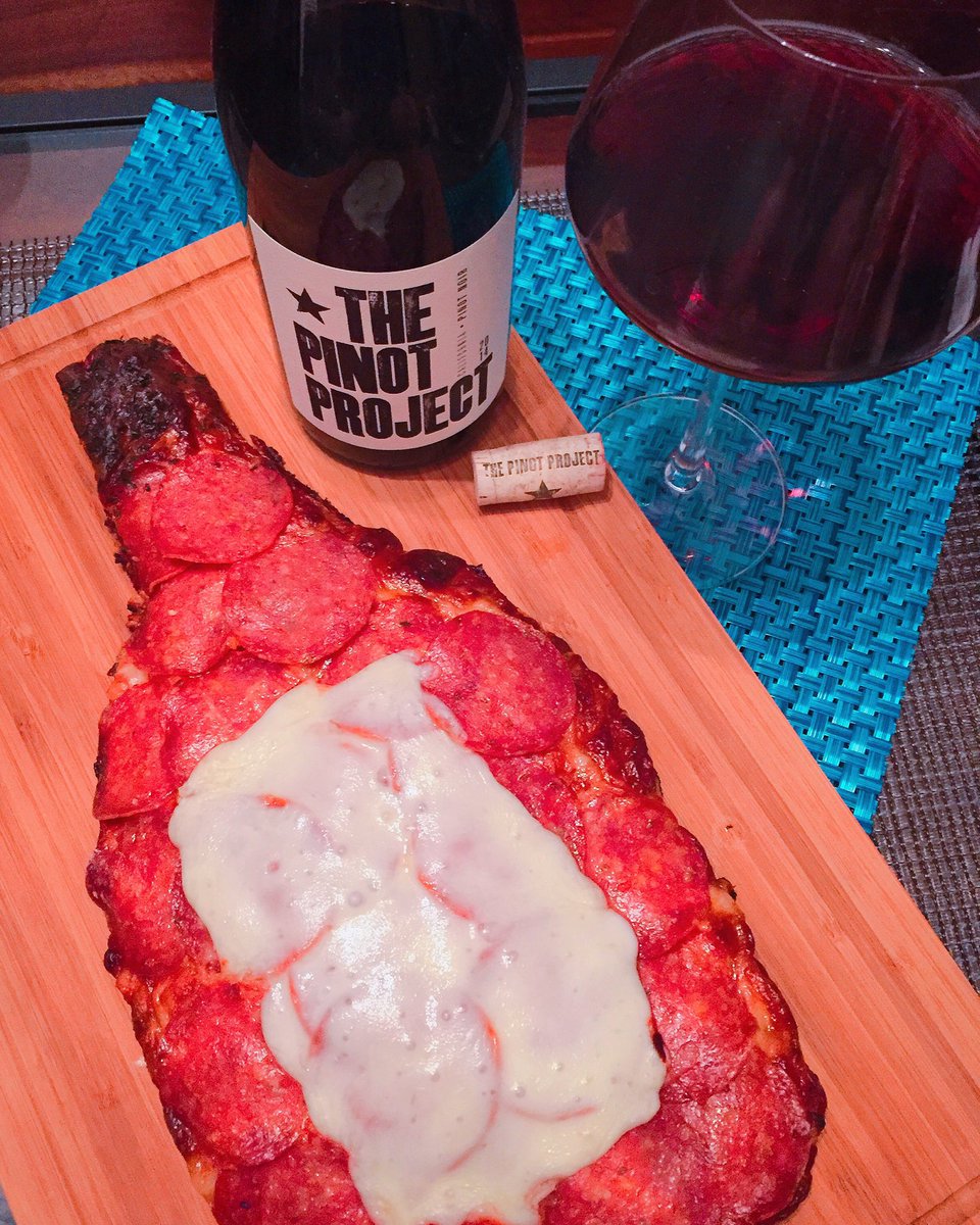 BACK THAT GLASS UP® tweet media