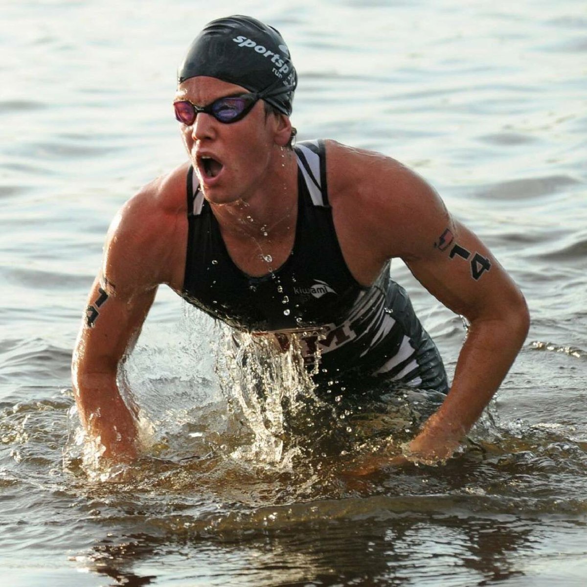 TAMU_Triathlon's tweet photo. @carsonmatt95 on his way to a third place overall finish at River Cities Tri #findfaster https://t.co/a4tCUSNNch