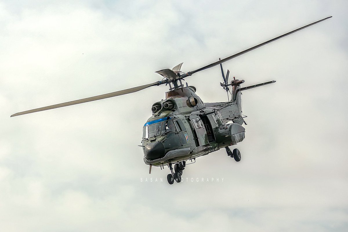 _TNIAU's tweet photo. Assalamualaikum, Selamat Pagi Airmen. Salam hormat dari Skadron Udara 6, NAS-332 Super Puma "Macan Gunung Salak" 👤 https://t.co/NUmYPbErOu