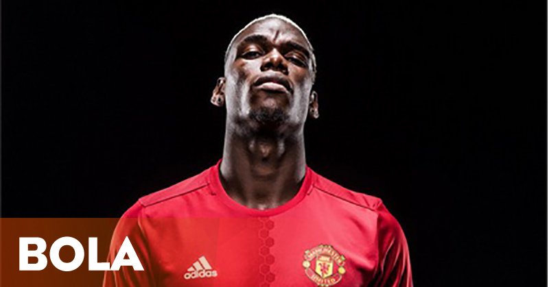 okezonenews's tweet photo. Paul Pogba Resmi Berseragam Manchester United https://t.co/m2jT8V7M2e https://t.co/547hODLBlY