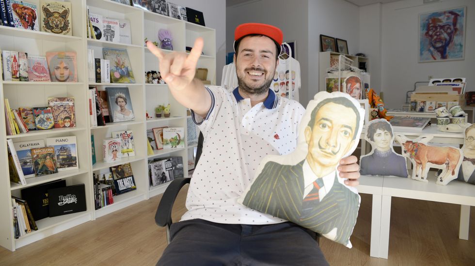 «Quería algo más que una galería»: lavozdegalicia.es/noticia/ourens… <a href="/lavozdegalicia/">La Voz de Galicia</a> habla de <a href="/BasquiartOu/">Jabier</a> ♥ #Ourense