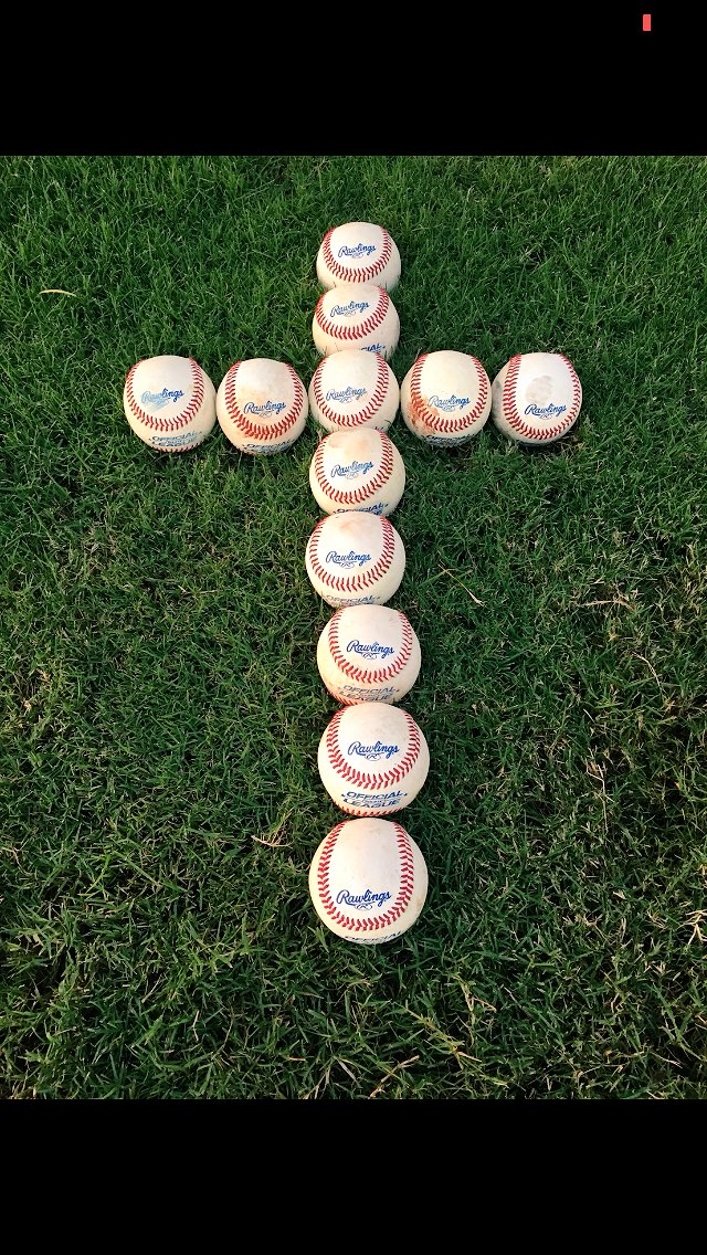 EBJ42's tweet photo. I can do anything with a baseball/bat with Christ by my side! #drivenbychrist๐ #walkwithchrist๐๐ถ https://t.co/95JNSGKCtg