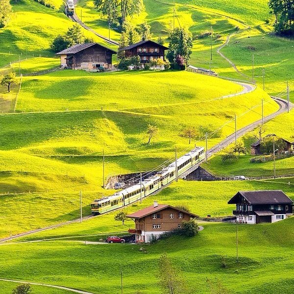 .

사랑이란. . .

하나를 주고 하나를 바라는 것이 아니다.

둘을 주고 하나를 바라는 것도 아니다.

아홉을 주고도 미쳐 주지 못한 하나를 안타까워 하는 것이다.