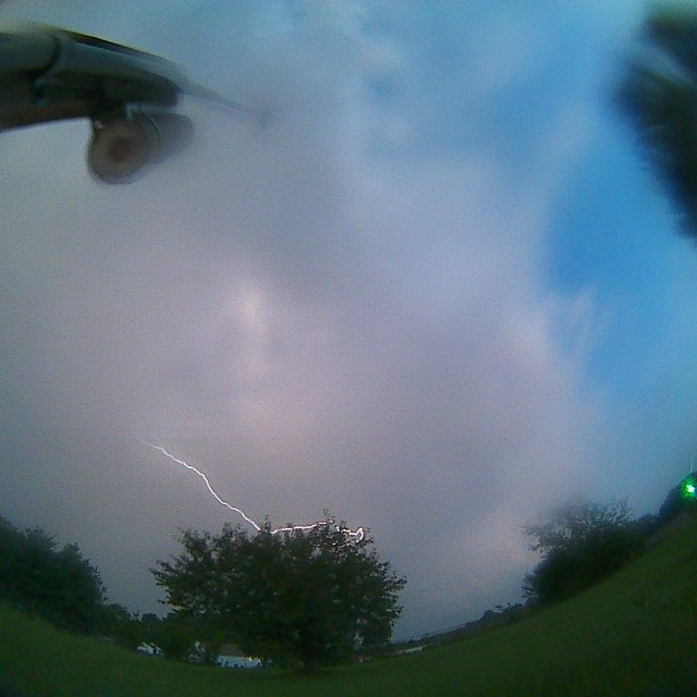 BloomSkyWX's tweet photo. .@sgemccloud here's a couple. #CapturedOnBloomSky https://t.co/A4cQ5d8his