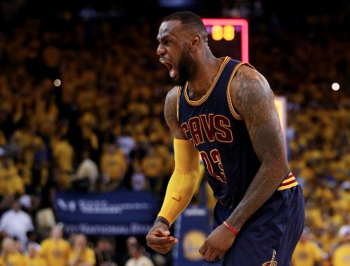 BIGPLAYcle's tweet photo. #Retweet if you're excited for the Cavs to beat the Warriors on Christmas Day in Cleveland!!! https://t.co/evNA7LLzPY