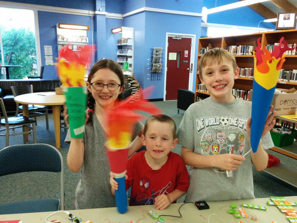 MakerCamp's tweet photo. Fun fun fun! RT @CreateSpaceMFL: Campers had fun creating with @littleBits today @MakerCamp. #BitOlympics https://t.co/Vh9zPegueq